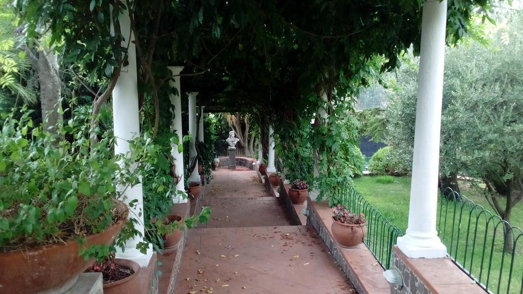 Siranita Villa *